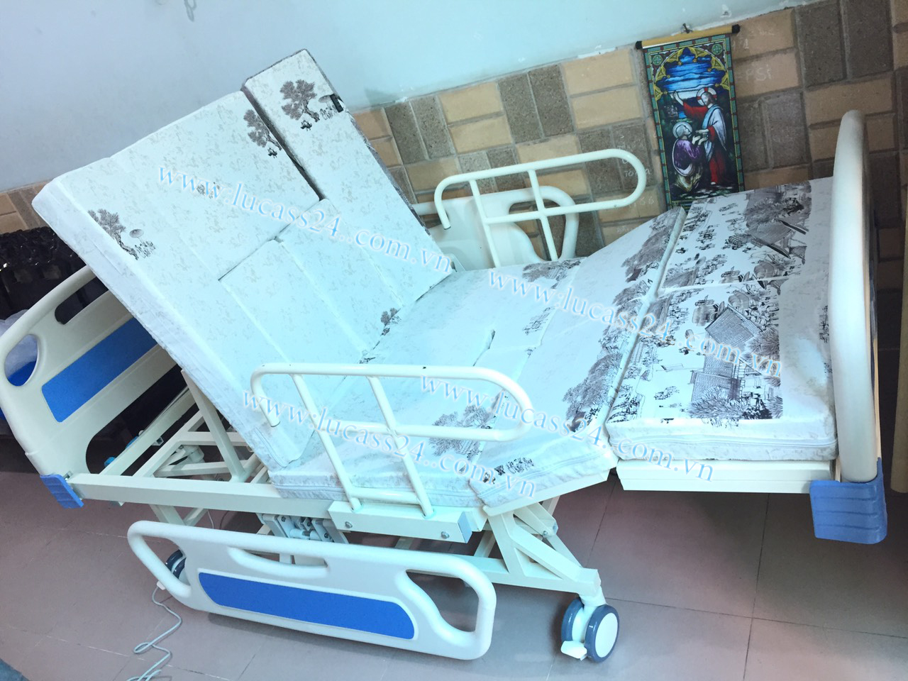 Giường bệnh lucass Gb4