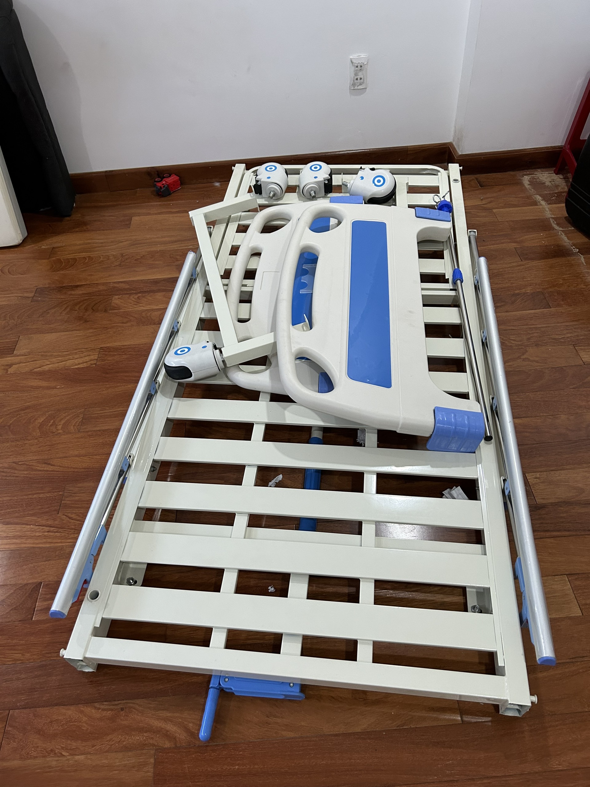 Mua giường y tế tại Huyện Bến Cát Bình Dương